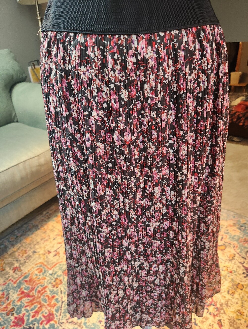 Metrowear Pleated Floral Midi Skirt in Pink and Black New! NWT Medium Pullon - Picture 8 of 10